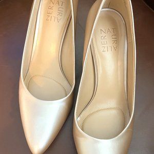Naturalizer Heels